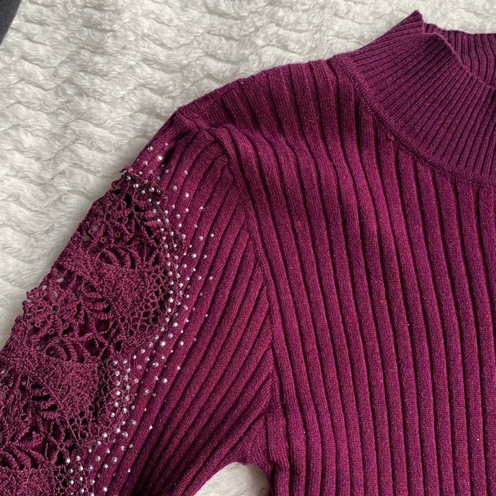 MAGENTA Cropped Sweet Rain SIZE S NEVER WORN